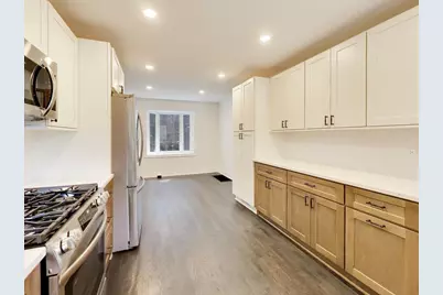 310 S Delphia Avenue, Park Ridge, IL 60068 - Photo 12