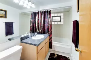 6845 N Northwest Hwy, Chicago, IL 60631 - Photo 10