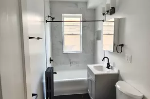 1646 W Albion Ave, Chicago, IL 60626 - Photo 18