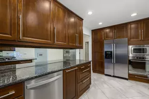 1454 Glencoe Ave, Highland Park, IL 60035 - Photo 12