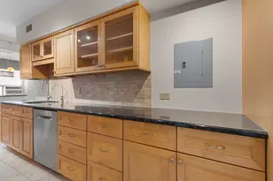 3180 N Lake Shore Dr, Chicago, IL 60657 - Photo 16