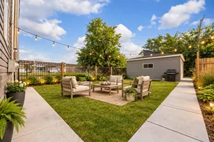 6317 S Eberhart Ave, Chicago, IL 60637 - Photo 24