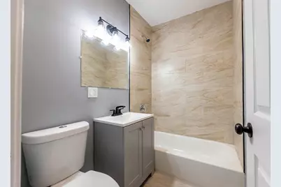 6317 S Eberhart Avenue, Chicago, IL 60637 - Photo 8
