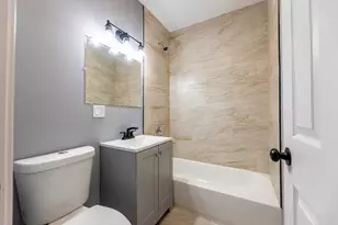 6317 S Eberhart Ave, Chicago, IL 60637 - Photo 8