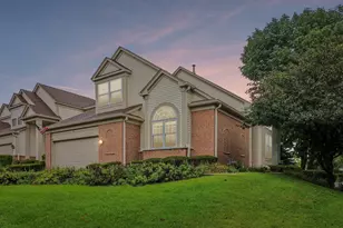 1 Waterfront Ct, Algonquin, IL 60102 - Photo 2