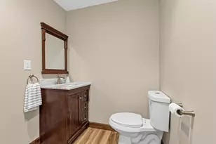 28 Ashlawn Ave, Oswego, IL 60543 - Photo 16