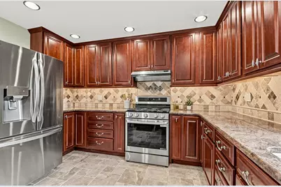 28 Ashlawn Avenue, Oswego, IL 60543 - Photo 4