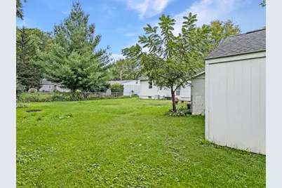 1414 Nan Street, Dixon, IL 61021 - Photo 20