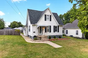 1008 Painter St, Streator, IL 61364 - Photo 1