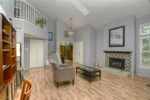 1633 Penny Ln, Crystal Lake, IL 60014 - Photo 4