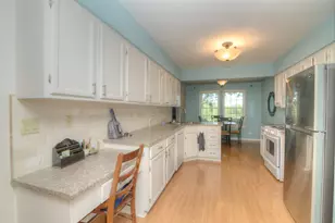1633 Penny Ln, Crystal Lake, IL 60014 - Photo 8