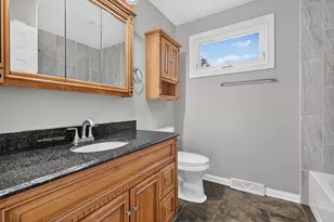 2018 Jackson Branch Dr, New Lenox, IL 60451 - Photo 16