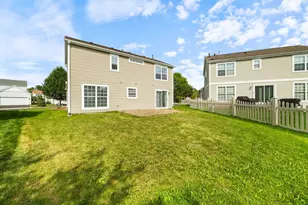 46 Wildflower Way, Streamwood, IL 60107 - Photo 18