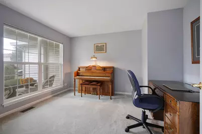 677 Linden Drive, Carol Stream, IL 60188 - Photo 12