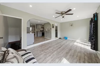 20 Ottawa Court, Justice, IL 60458 - Photo 4