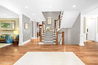 427 W Walnut Street, Hinsdale, IL 60521 - Photo 2