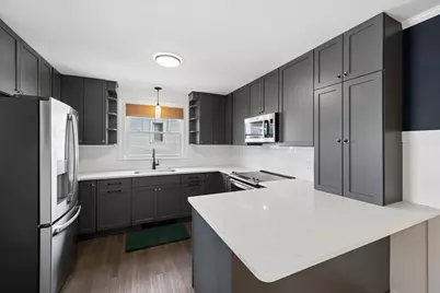 422 S Harvard Avenue, Villa Park, IL 60181 - Photo 12