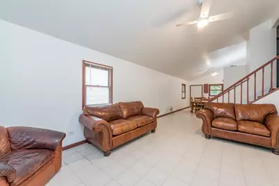 10395 W Illinois Avenue, Beach Park, IL 60099 - Photo 4