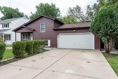 10395 W Illinois Avenue, Beach Park, IL 60099 - Photo 2