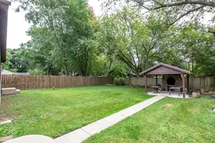 10395 W Illinois Ave, Beach Park, IL 60099 - Photo 26