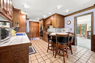 30W030 Schick Rd, Bartlett, IL 60103 - Photo 6