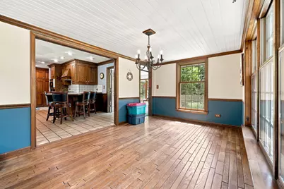 30W030 Schick Road, Bartlett, IL 60103 - Photo 8