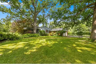 30W030 Schick Road, Bartlett, IL 60103 - Photo 2