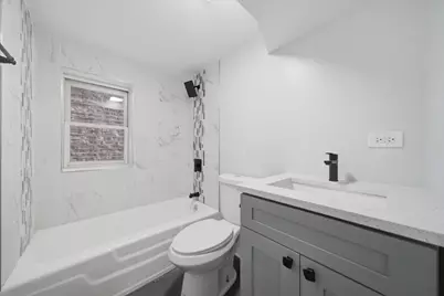 4239 N Albany Avenue, Chicago, IL 60618 - Photo 10