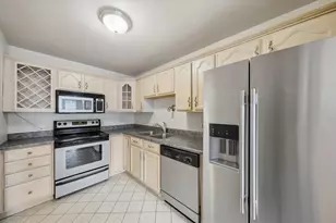 6157 N Sheridan Rd, Chicago, IL 60660 - Photo 4