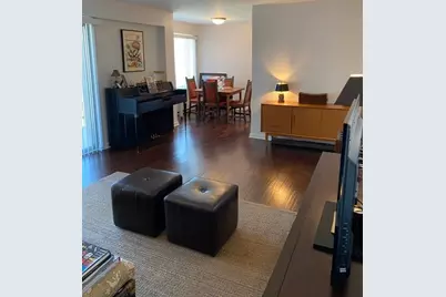 6833 N Kedzie Avenue #914, Chicago, IL 60645 - Photo 6