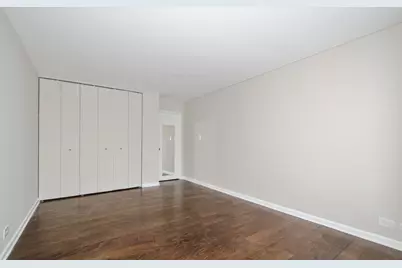 6833 N Kedzie Avenue #914, Chicago, IL 60645 - Photo 14