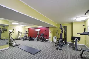 6833 N Kedzie Ave, Chicago, IL 60645 - Photo 18