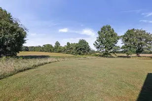 551 County Hwy 16 Hwy, Cisne, IL 62823 - Photo 14