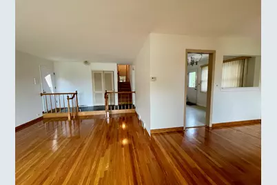 7150 N Crawford Avenue, Lincolnwood, IL 60712 - Photo 6