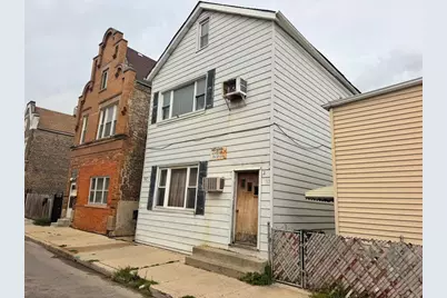 832 W 33rd Street, Chicago, IL 60608 - Photo 2