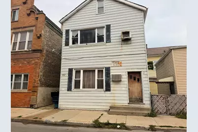 832 W 33rd Street, Chicago, IL 60608 - Photo 1