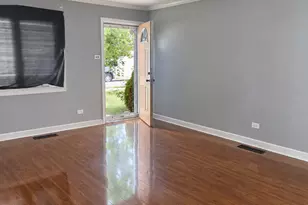 660 163rd St, Calumet City, IL 60409 - Photo 6