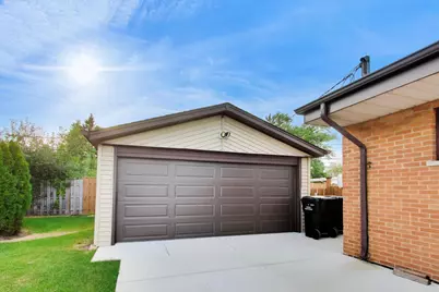 5180 N Monterey Avenue, Norridge, IL 60706 - Photo 24