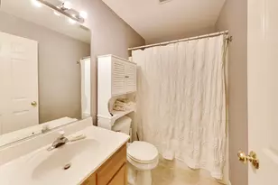 597 Turnbury Ct W, Dekalb, IL 60115 - Photo 22
