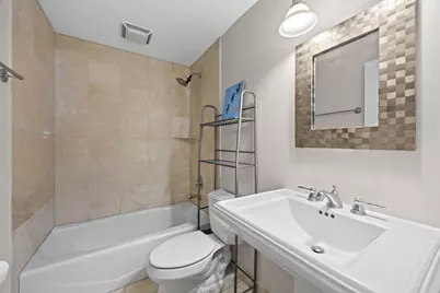 708 W Schubert Avenue #B, Chicago, IL 60614 - Photo 16