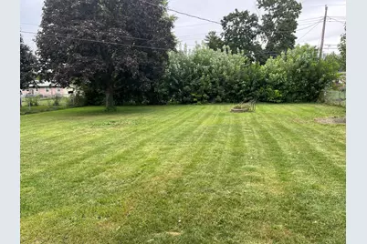 355 Irene Avenue, Rochelle, IL 61068 - Photo 12
