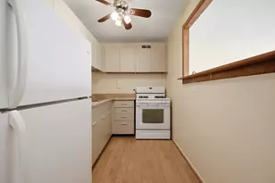 1400 E 55th Pl, Chicago, IL 60637 - Photo 8