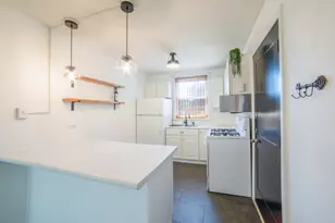 10518 S Artesian Ave, Chicago, IL 60655 - Photo 4