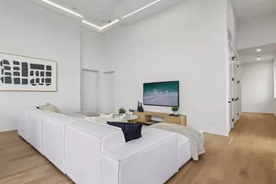 1656 N Bosworth Avenue #PH-4N, Chicago, IL 60642 - Photo 6
