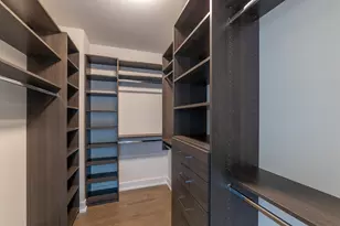 349 E 43rd St, Chicago, IL 60653 - Photo 24