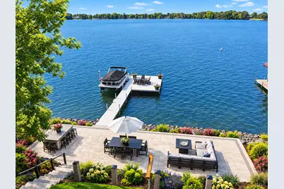 504 N Old Rand Road, Lake Zurich, IL 60047 - Photo 4