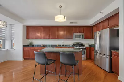 9350 Skokie Boulevard #411, Skokie, IL 60077 - Photo 12