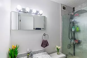 4343 N Clarendon Ave, Chicago, IL 60613 - Photo 12
