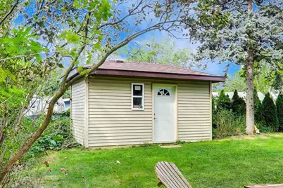 15 E Jeffery Avenue, Wheeling, IL 60090 - Photo 32
