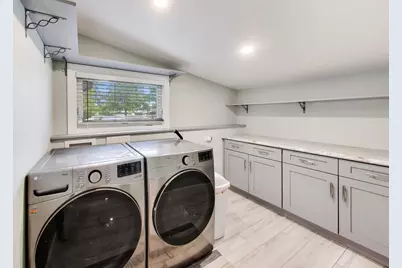 15 E Jeffery Avenue, Wheeling, IL 60090 - Photo 24